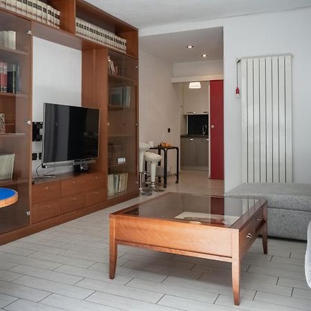 Fabio'S Bnb Apartment Milan Bagian luar foto
