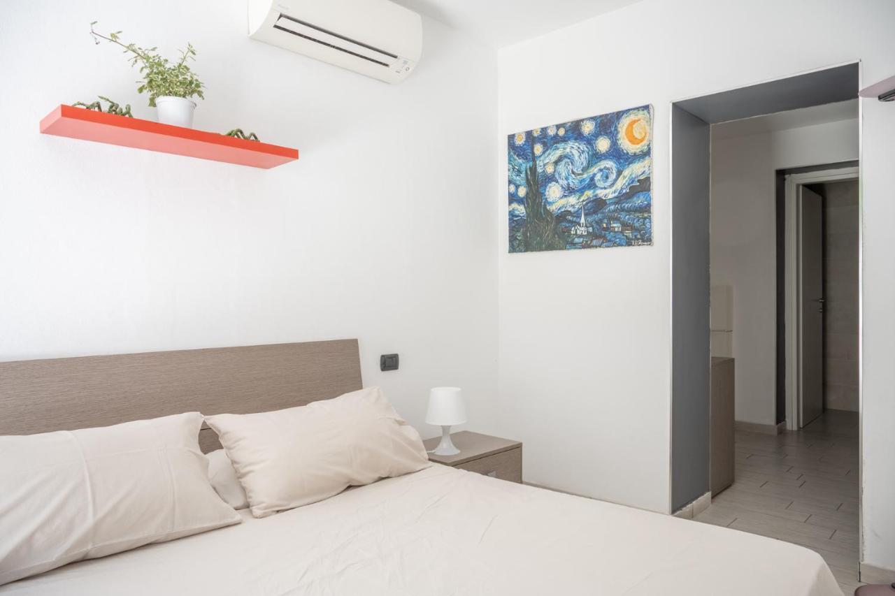 Fabio'S Bnb Apartment Milan Bagian luar foto